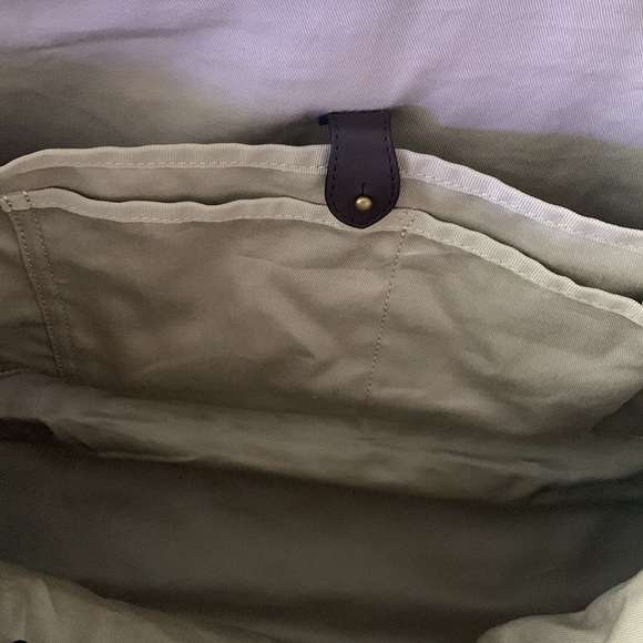 Preloved Window Pane Wool Overnighter Duffle/Tote Plaid Bag by Mark & Graham - Picture 9 of 12